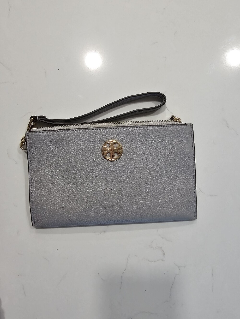 Tory Burch Chelsea Pebble Leather Wristlet, Gray, Gold Tone Hardware